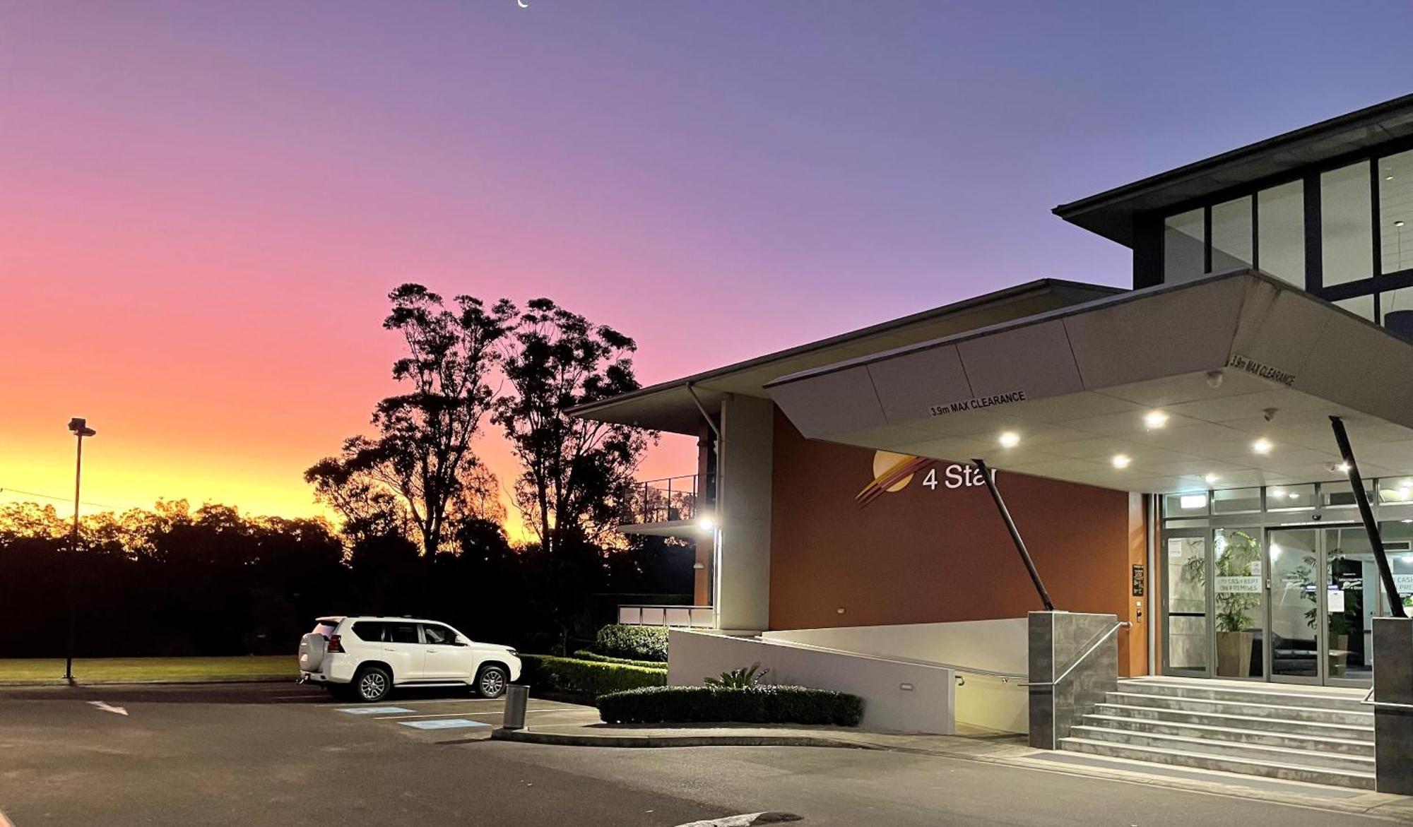 Motel Macquarie 4 Star Warners Bay Exterior foto